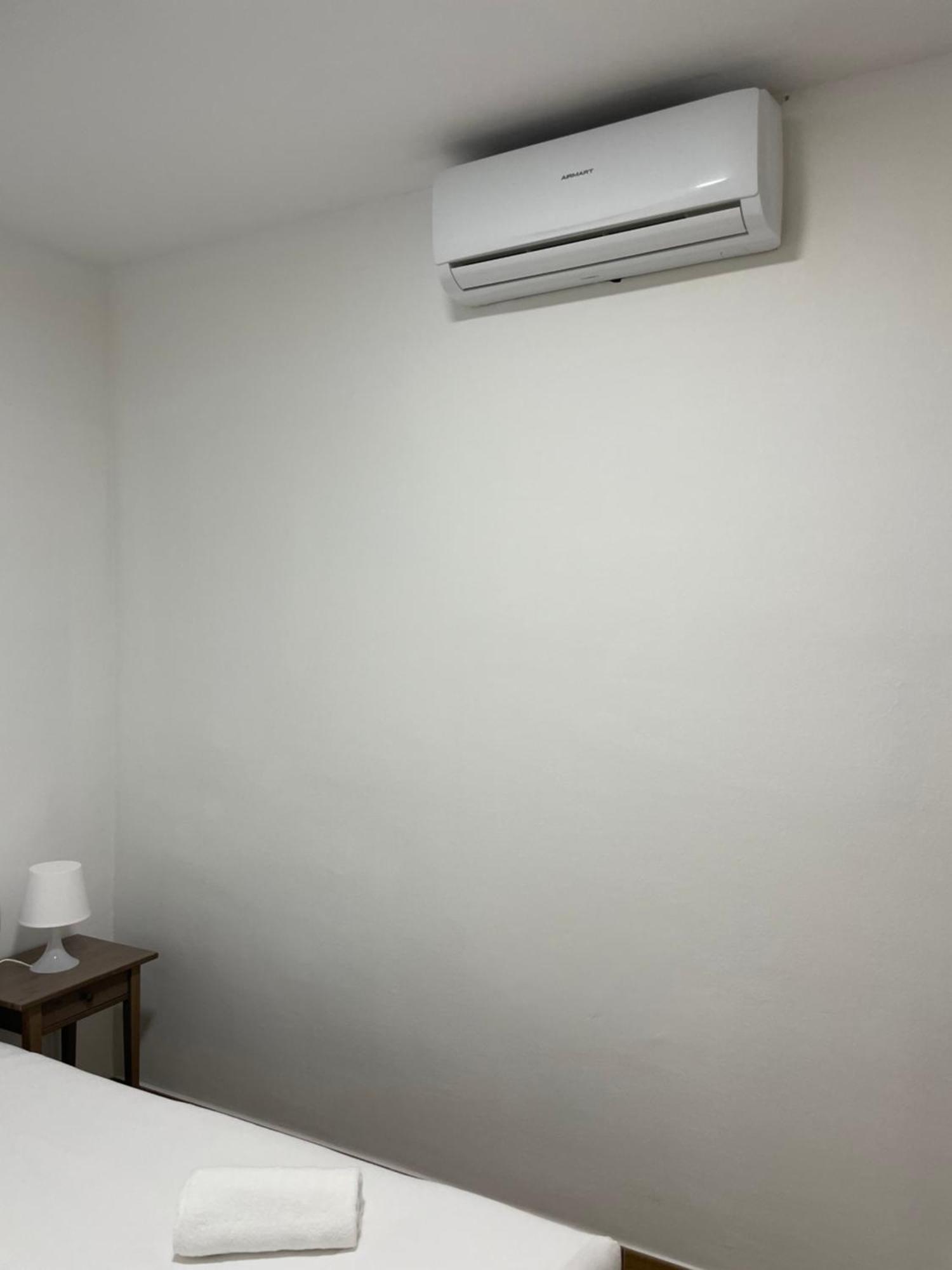 Apartamentos Tarradellas Sants Estacio Barcelona Bagian luar foto