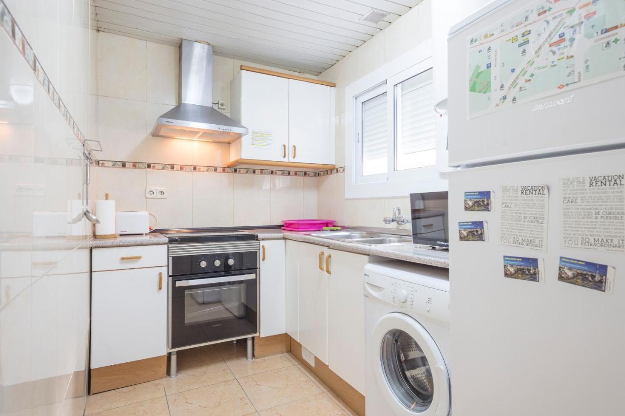 Apartamentos Tarradellas Sants Estacio Barcelona Bagian luar foto