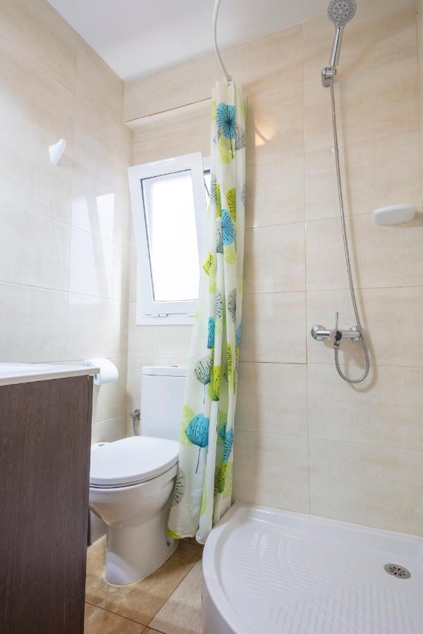 Apartamentos Tarradellas Sants Estacio Barcelona Bagian luar foto